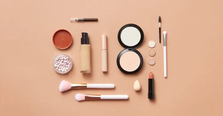 découvrez notre revue complète des fonds de teint : conseils, avis et astuces pour choisir la meilleure couvrance adaptée à votre peau.