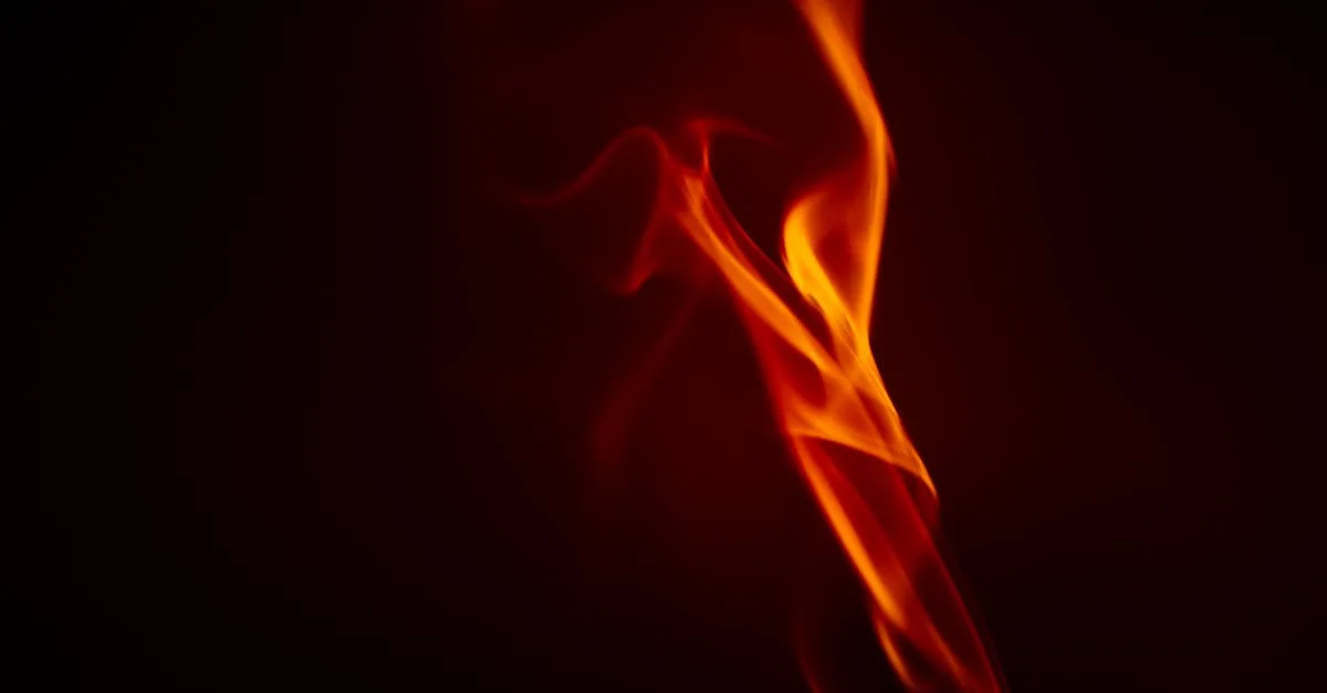 découvrez tout sur les flammes jumelles : leur signification, comment les reconnaître et vivre une connexion spirituelle intense.