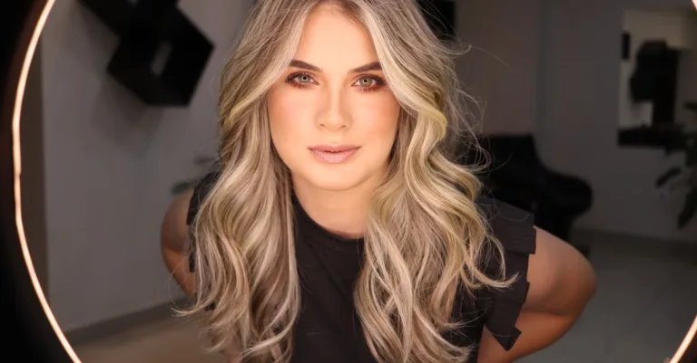 découvrez nos astuces et conseils pour sublimer vos cheveux avec des mèches caramel, apportant chaleur et éclat naturel à votre coiffure.
