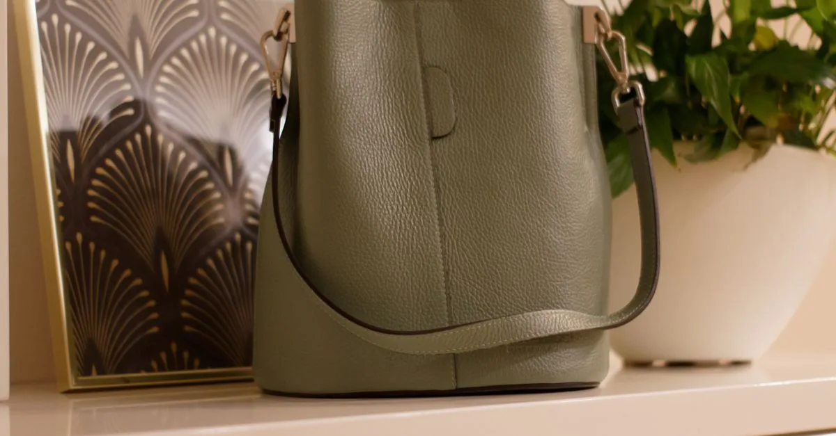découvrez notre avis complet sur les sacs leo and violette : qualité, design et durabilité pour vous aider à faire le meilleur choix.