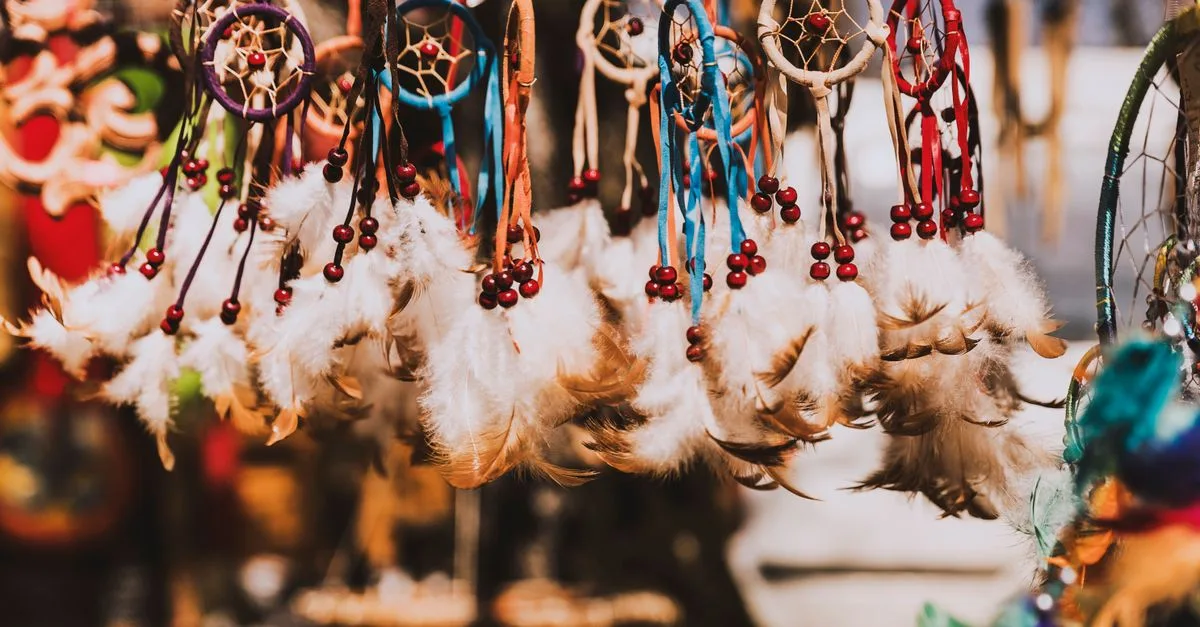 découvrez notre collection de charms élégants et personnalisables pour sublimer vos bijoux et exprimer votre style unique.