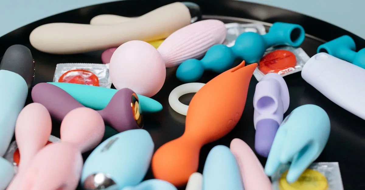 découvrez notre sélection de sex toys pour pimenter votre vie intime, alliant plaisir, qualité et discrétion.